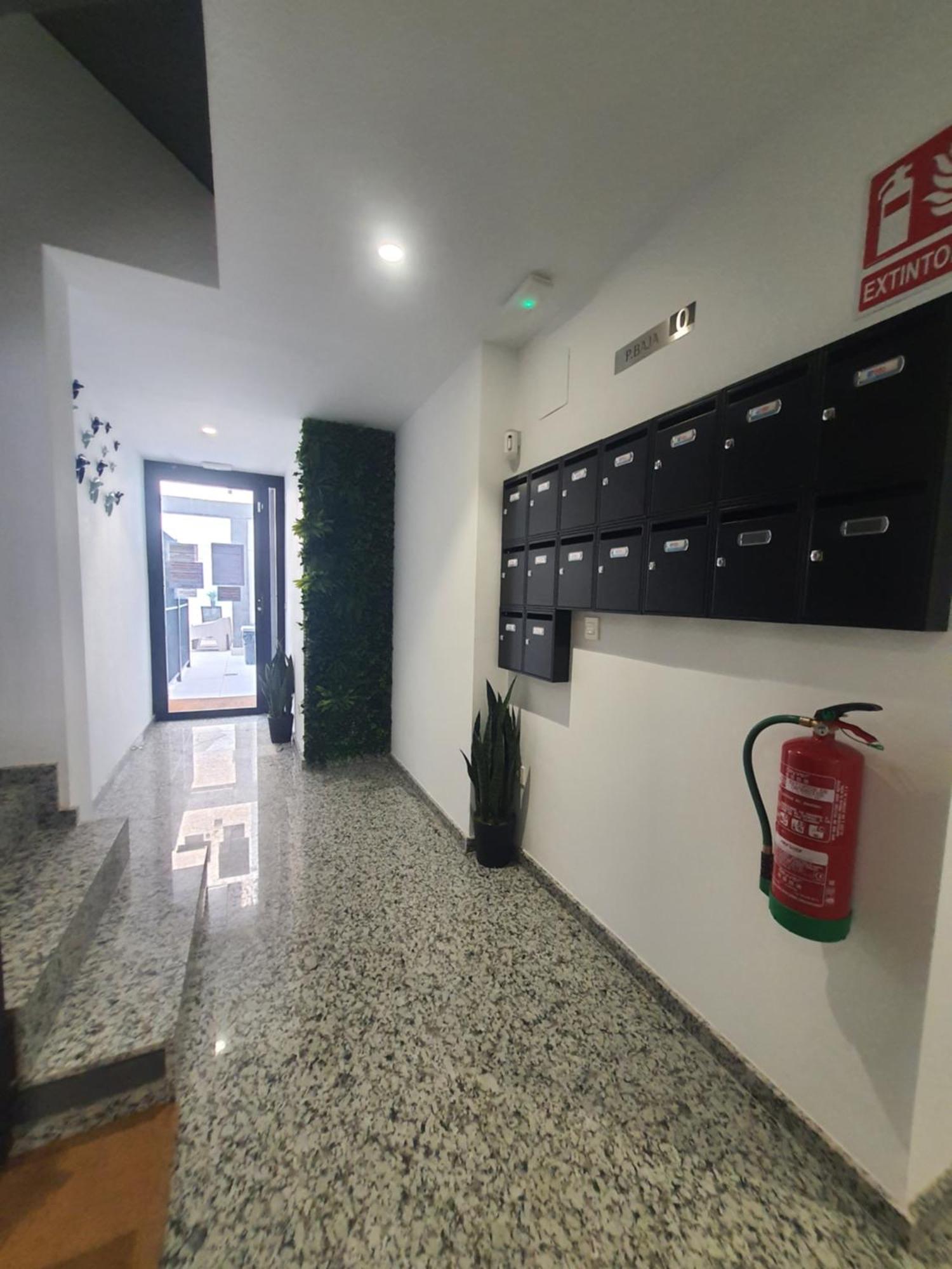 Breton 17 Apartment Alicante Luaran gambar